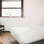 Lovling And Friendly With Terrace Apartman *