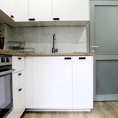 Lovling And Friendly With Terrace Appartement