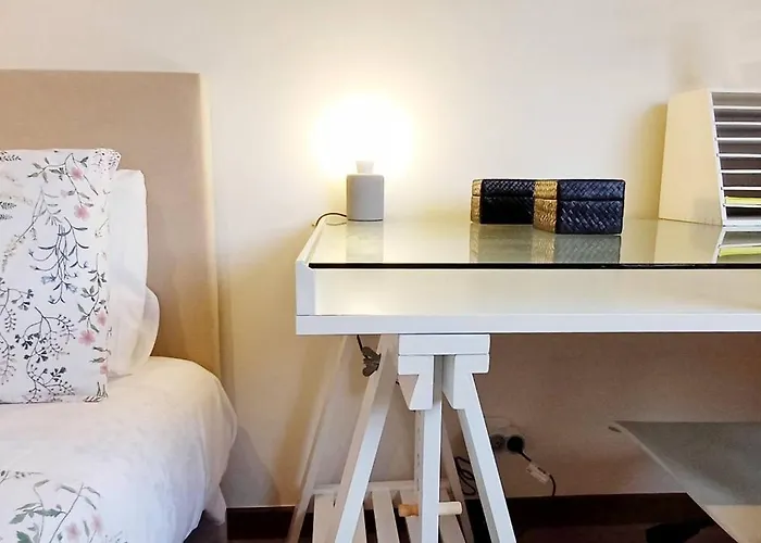 Lovling And Friendly With Terrace Διαμέρισμα *