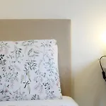 Lovling And Friendly With Terrace Apartment *