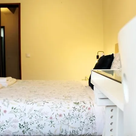 Appartement Lovling And Friendly With Terrace