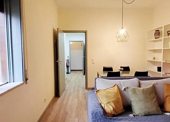 Lovling And Friendly With Terrace Апартаменты