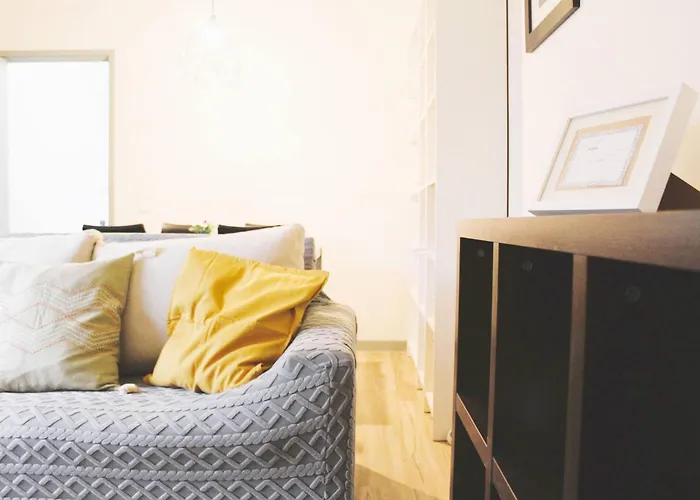 Апартаменты Lovling And Friendly With Terrace Порту